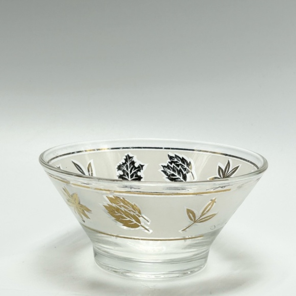 Starlyte - vintage glass bowl.